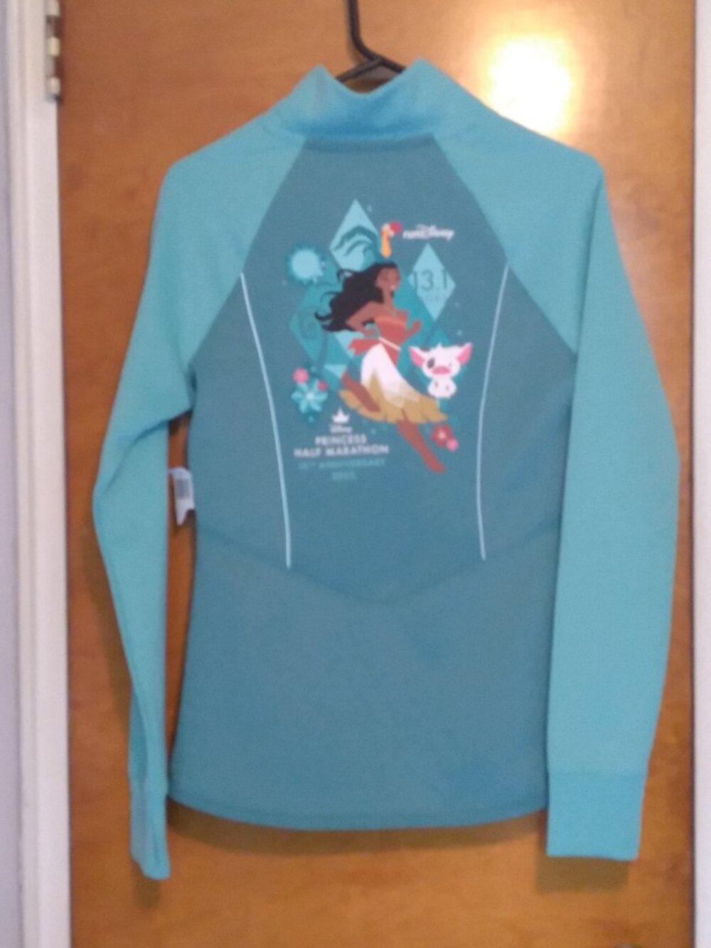NWT Run Disney 2023 Half Marathon Zip Up Jacket - Medium